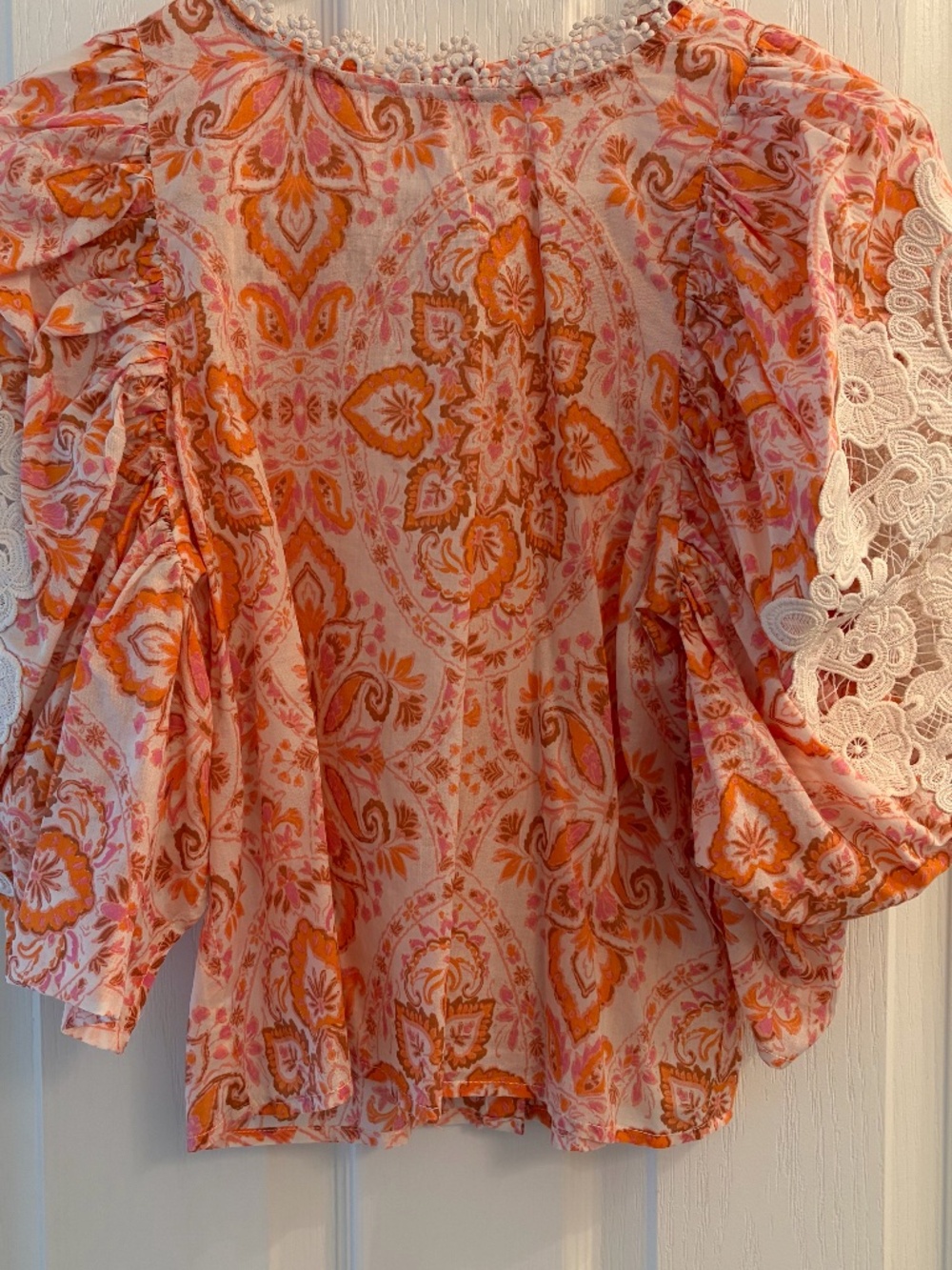 Olivaceous CottageCore Blouse - Floral w/ Lace Sleeves & Lace Collar S